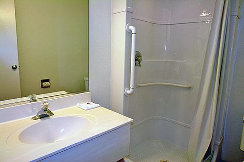 Hotel 6-huntsville, Tx 2*